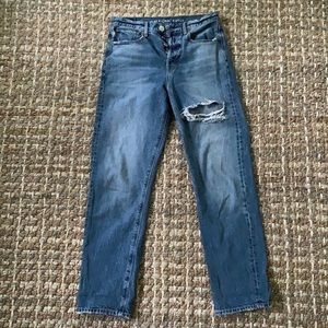 American Eagle 90s Boyfriend Jeans